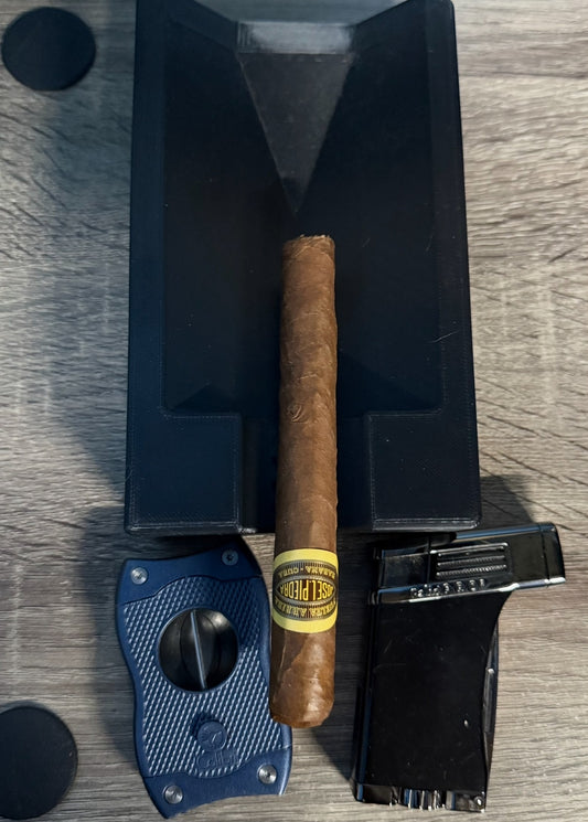 Open-Ended Cigar Ashtray